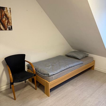 Monteurzimmer Schoelerpad Essen Buitenkant foto
